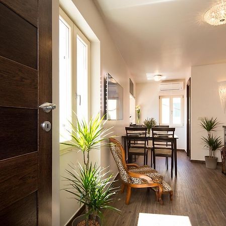 Apartment Shambala Sea View Ρόβινι Εξωτερικό φωτογραφία